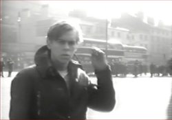 At Lime Street Quadrant [www.thevideobeat.com]